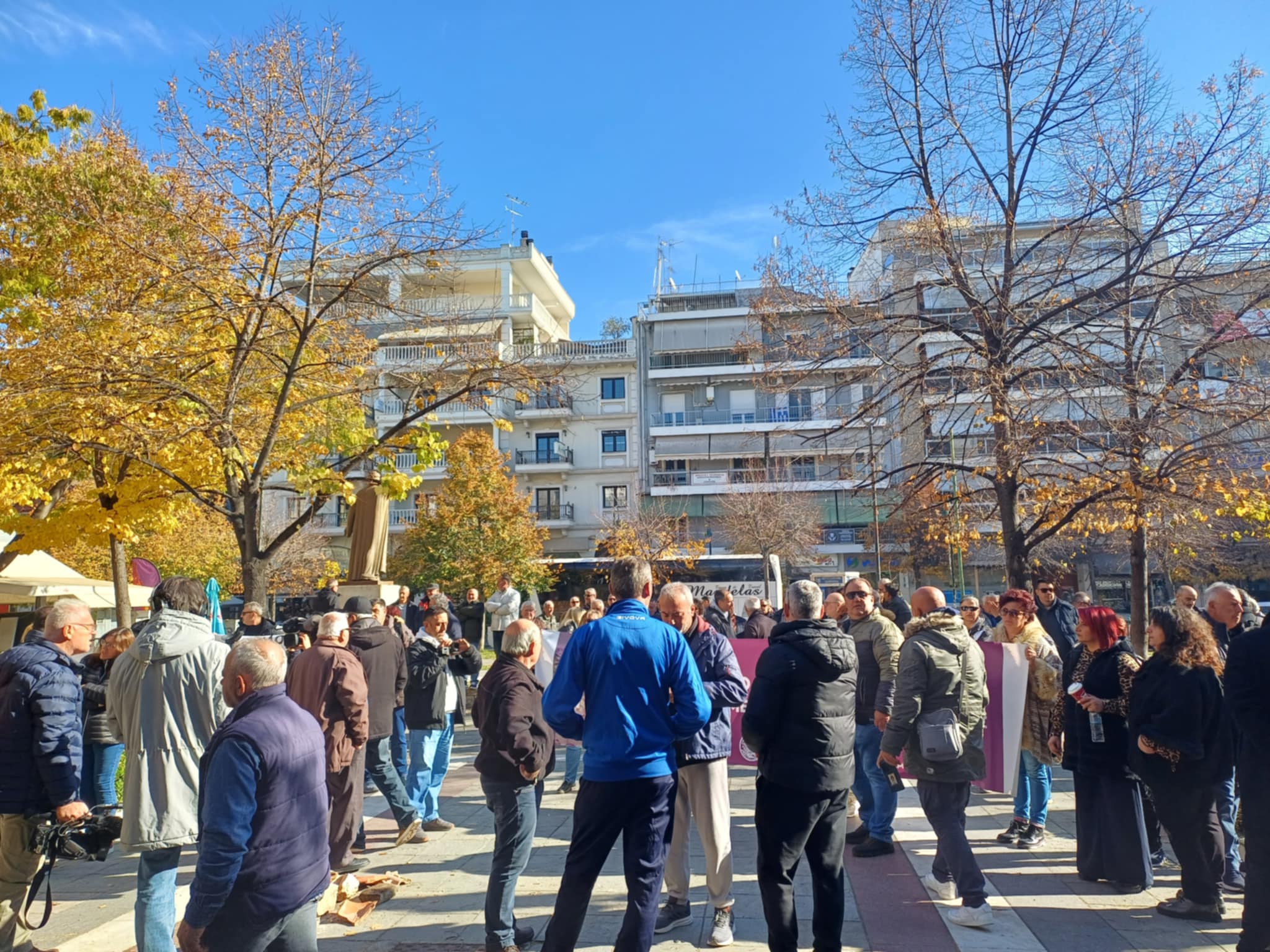 «Φτάνει πια η κοροϊδία…» βροντοφώναξαν οι σεισμόπληκτοι του Τυρνάβου 3,5 χρόνια μετά το σεισμό