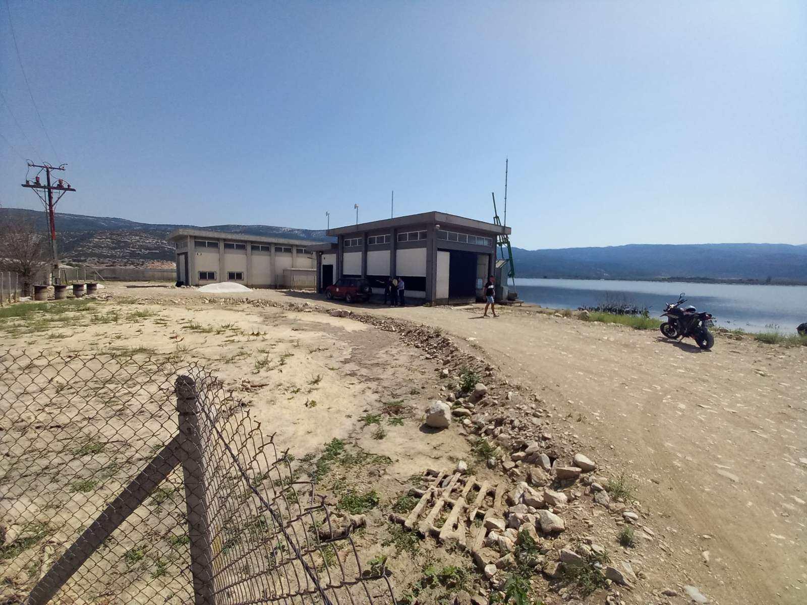 ΄Επίσκεψη Άννας Μαρίας Παπδημητρίου στην Κάρλα: λειτουργεί κανονικά το αντλιοστάσιο σε 30 ημέρες θα αδειάσει η λίμνη (ΦΩΤΟ)