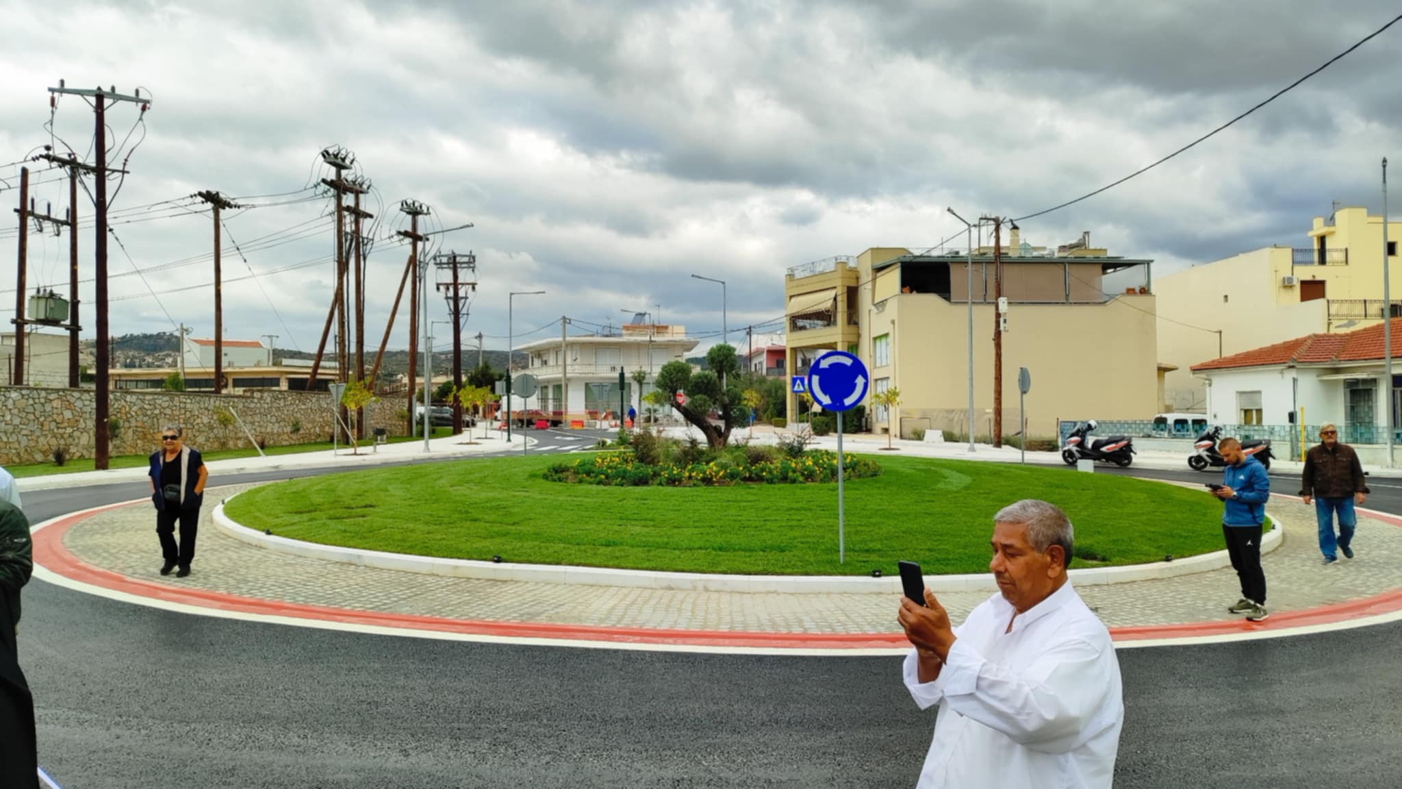 Εγκαίνια κυκλικού κόμβου στη Νέα Ιωνία Βόλου παρουσία Αχιλλέα Μπέου (ΦΩΤΟ)