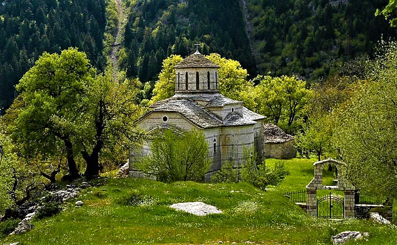 Χαλίκι Ασπροποτάμου: Το δυτικότερο και ένα από τα ψηλότερα χωριά της Θεσσαλίας (ΦΩΤΟ)