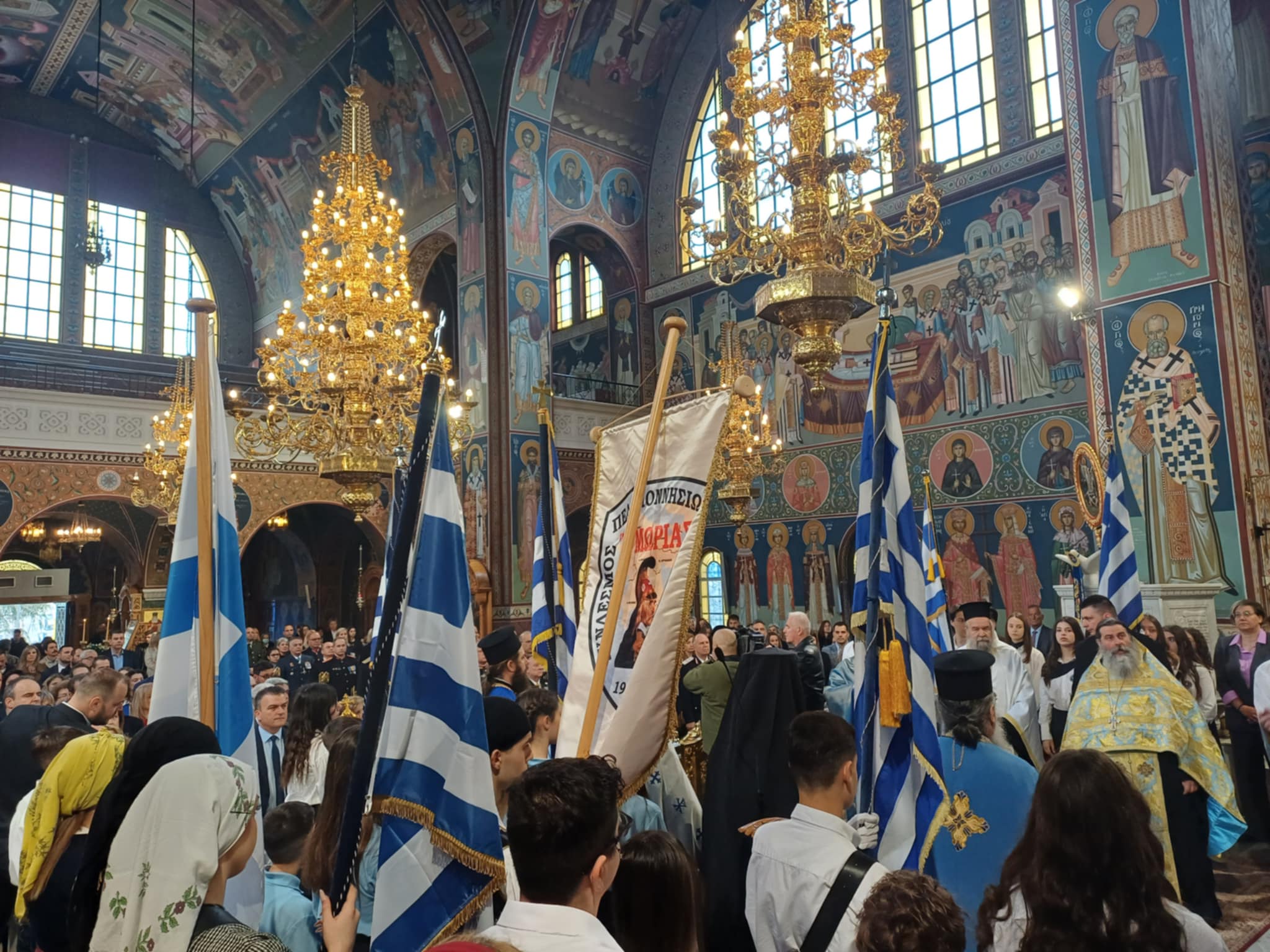 Λαμπρός εορτασμός Ευαγγελισμού και εθνικής επετείου στη Λάρισα- η πανηγυρική θεία δοξολογία (ΦΩΤΟ+video)