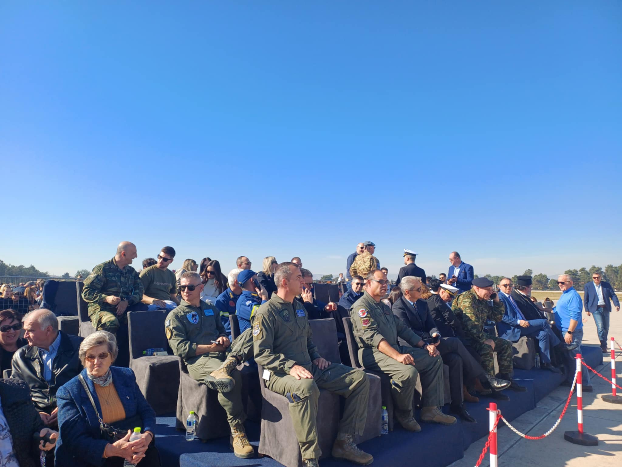 «Έσκισε τους αιθέρες» της Λάρισας το F-16 DEMO TEAM «ΖΕΥΣ» στην 110 Πτέρυγα Μάχης (ΦΩTO)