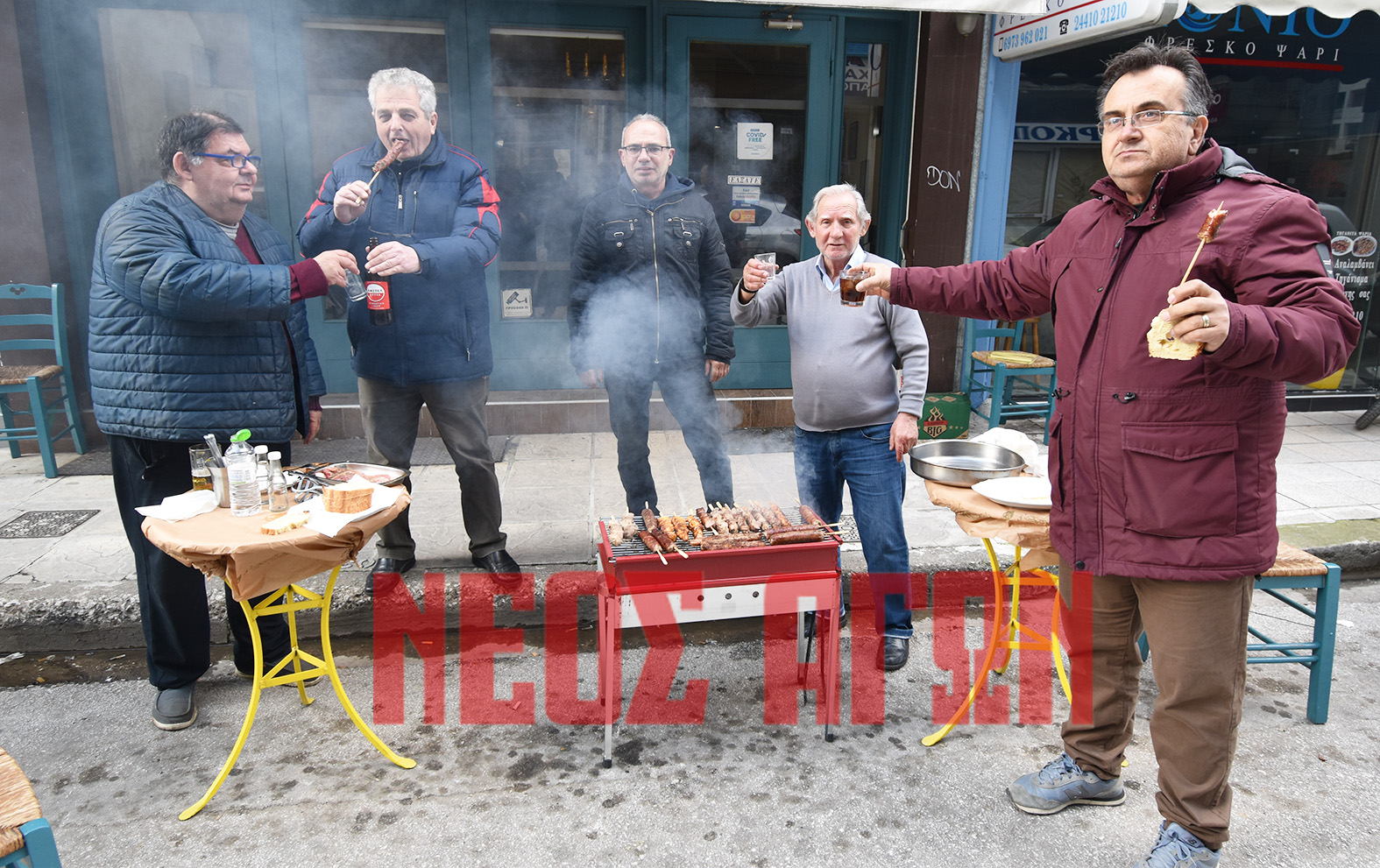 Οι Καρδιτσιώτες το... τσικνίζουν και φέτος! (φωτο - βίντεο)