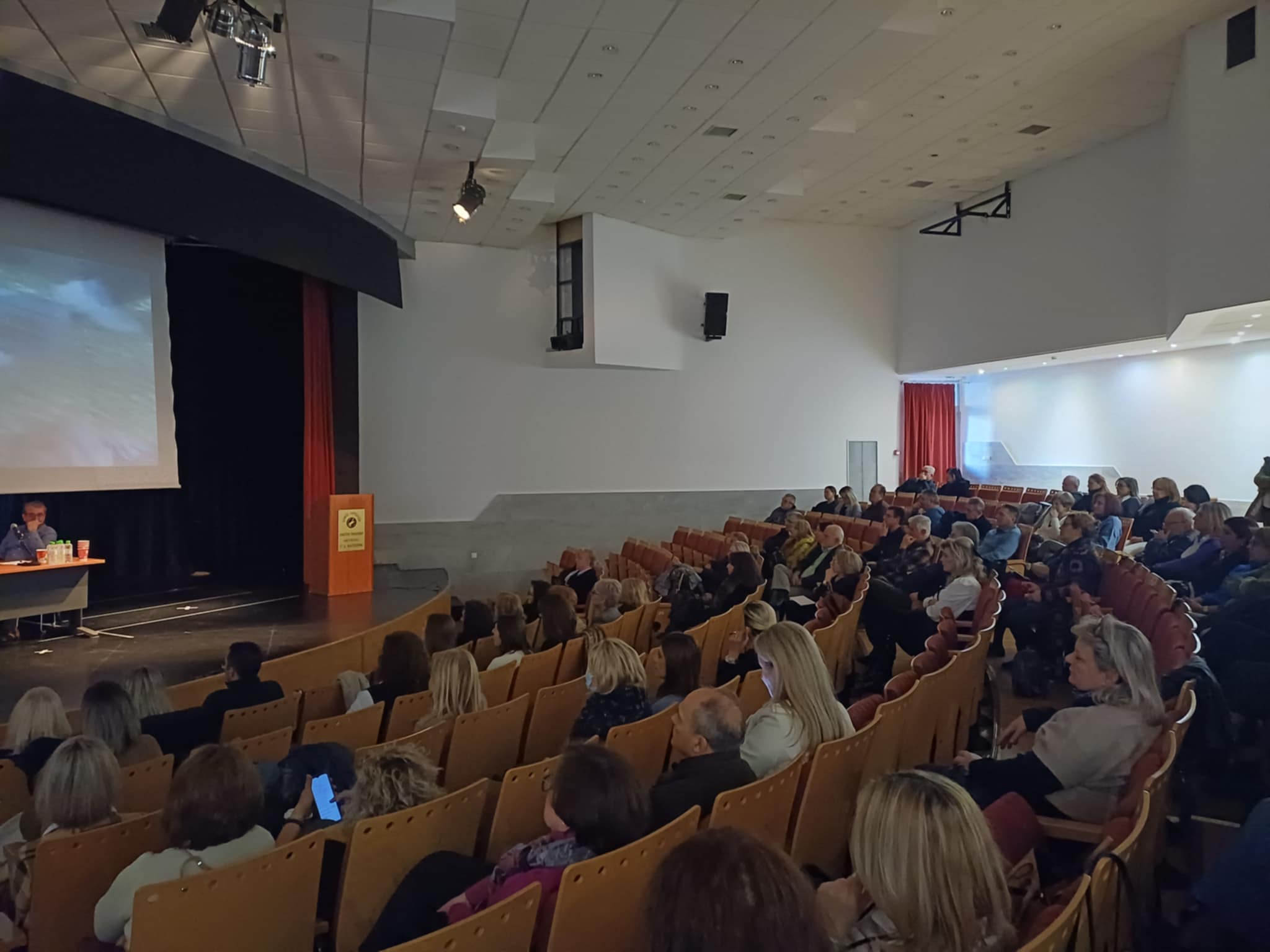 Επτά περιστατικά ενδοσχολικής βίας στη Λάρισα από τότε που άνοιξε η πλατφόρμα του υπουργείου (ΦΩΤΟ)