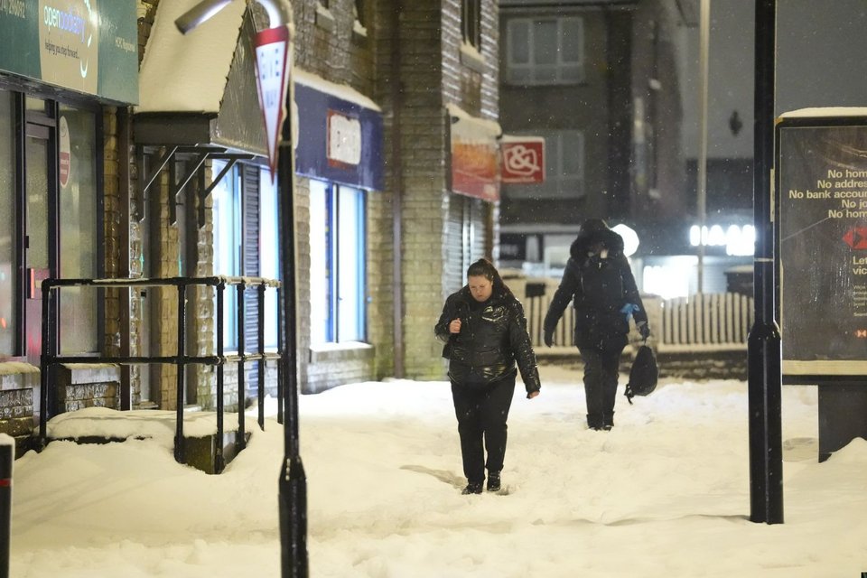 Πολική δίνη φέρνει γίγα-χιονιά σε ΗΠΑ και Ευρώπη -Μόνο στην Αμερική ακυρώθηκαν σήμερα 1.300 πτήσεις