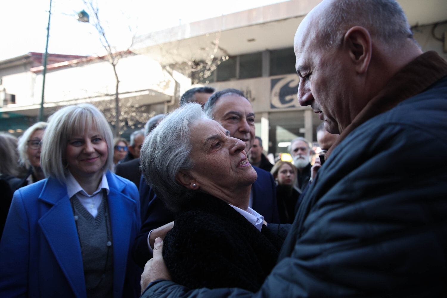 Πλήθος κόσμου στην κοπή πίτας του Χρήστου Κέλλα, παρουσία Βορίδη, Τσιάρα, Αυτιά (ΦΩΤΟ)