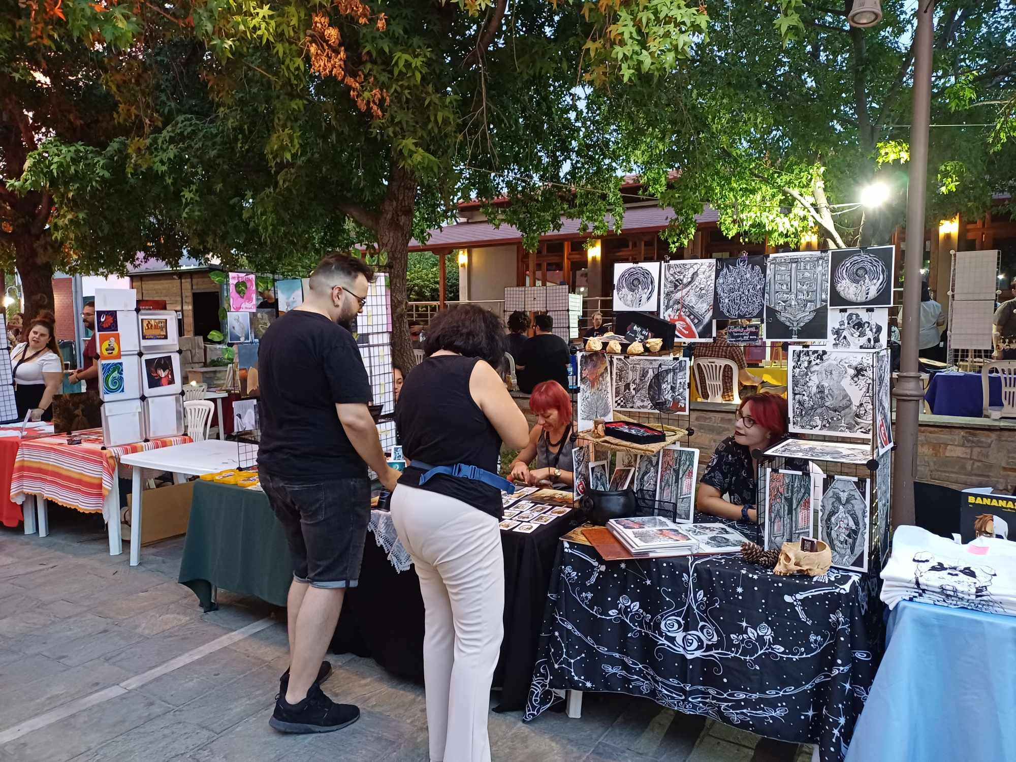 Άνοιξε τις πύλες του  το LA Comics Festival vol 6 (φωτ.)