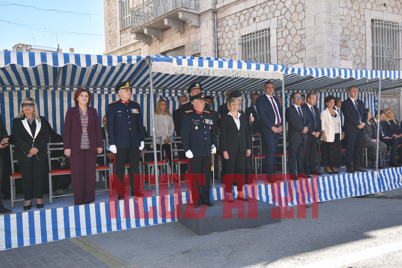 Συγκίνηση και περηφάνια στην παρέλαση της Καρδίτσας για 28η Οκτωβρίου (φωτο - βίντεο)