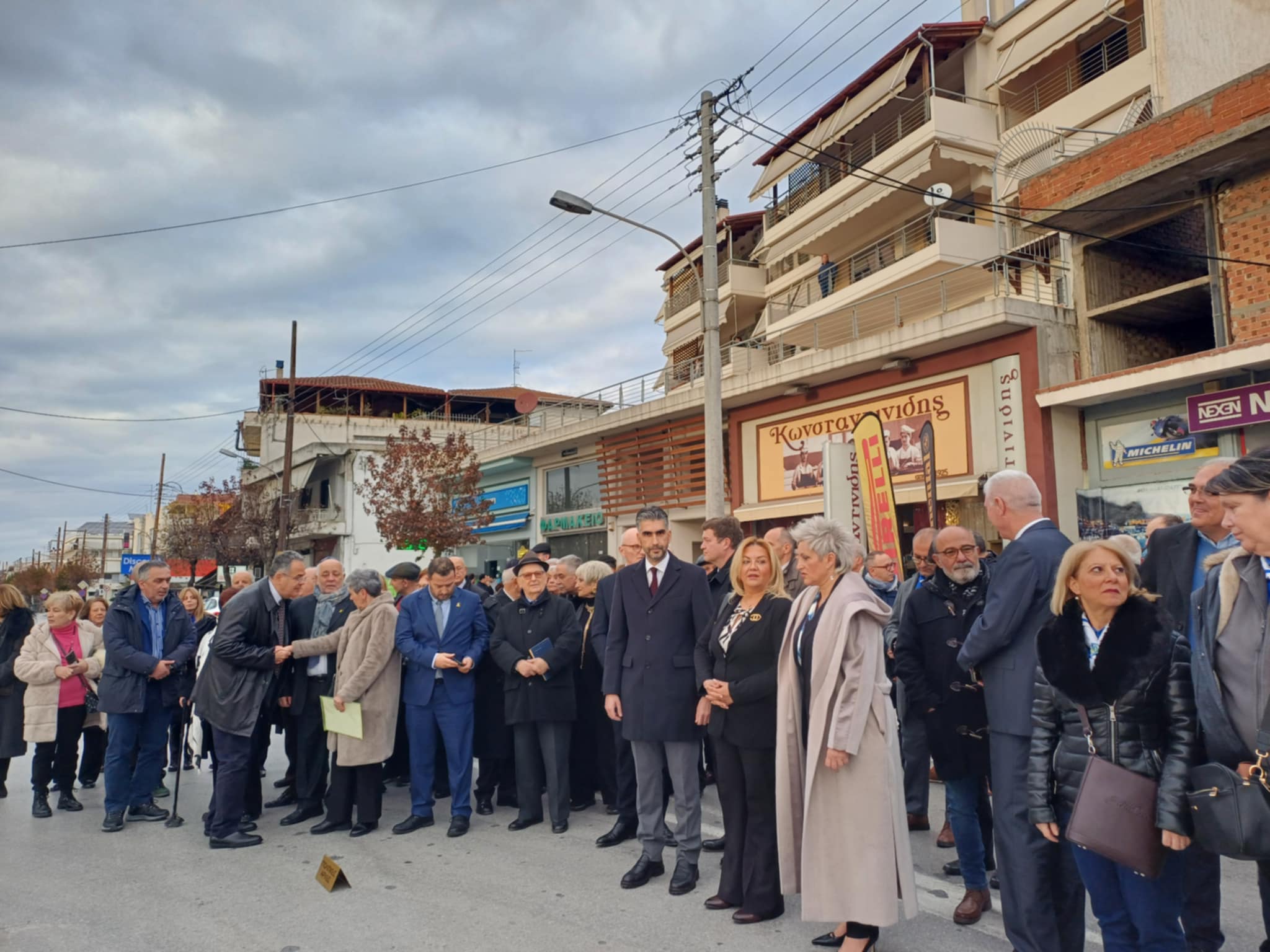 Αποκαλυπτήρια αναθηματικής πλάκας στο Στρατόπεδο Μπουγά, στη μνήμη των 2.650 Εβραίων (ΦΩΤΟ)