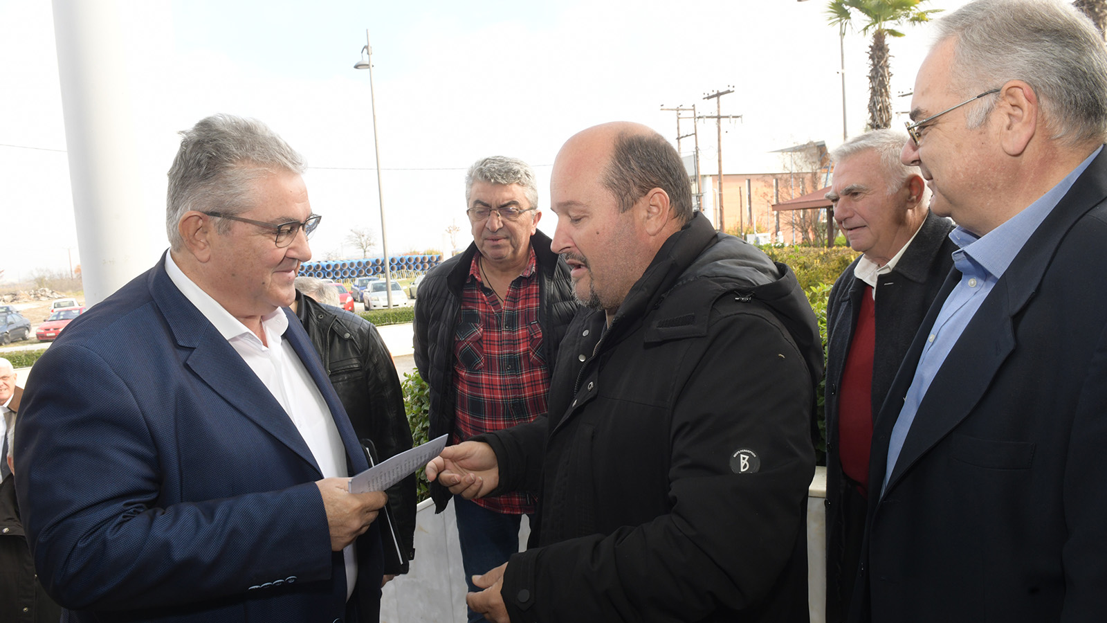 ΔΗΜΗΤΡΗΣ ΚΟΥΤΣΟΥΜΠΑΣ ΑΠΟ ΛΑΡΙΣΑ:  Ζούμε σε έναν κόσμο που «βράζει» και «φλέγεται» (φωτο)